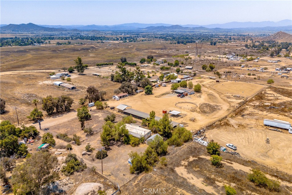 24363 Briggs Road Menifee, CA 92585 - Photo 16 of 36