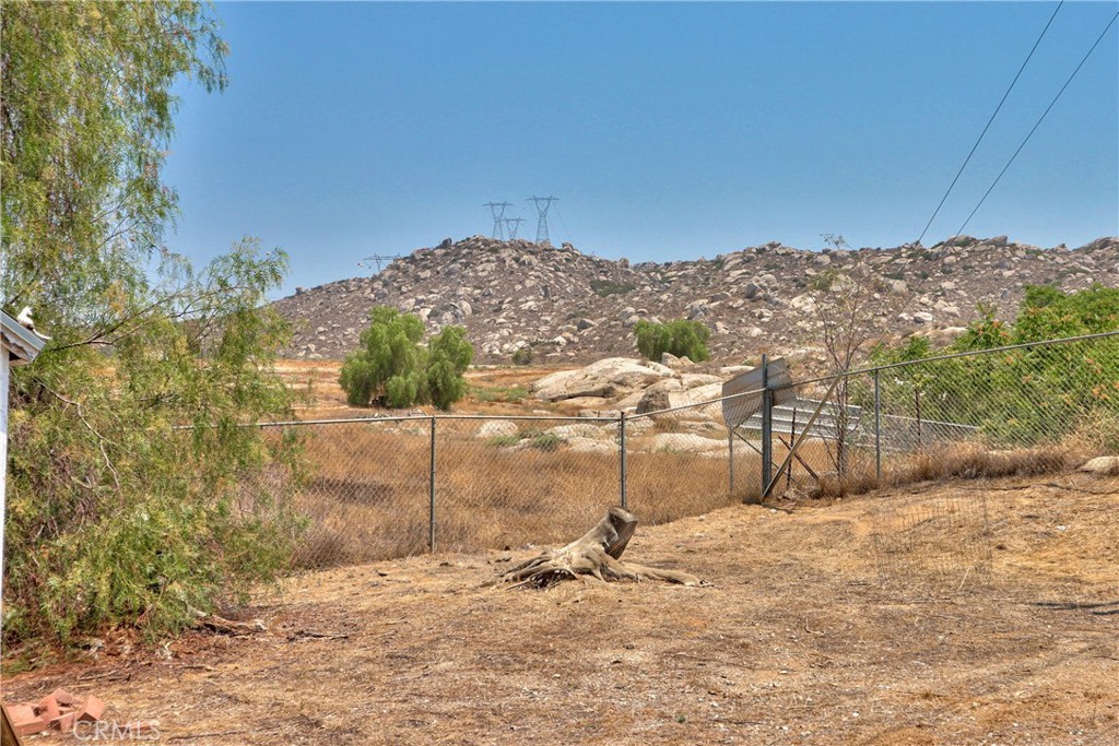 24363 Briggs Road Menifee, CA 92585 - Photo 26 of 36