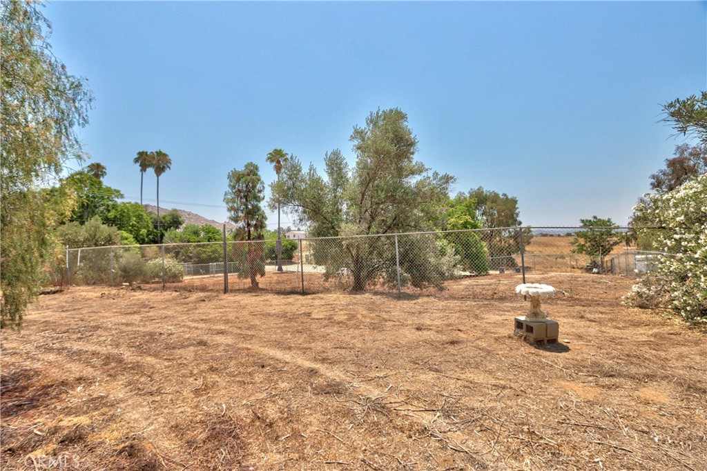 24363 Briggs Road Menifee, CA 92585 - Photo 33 of 36