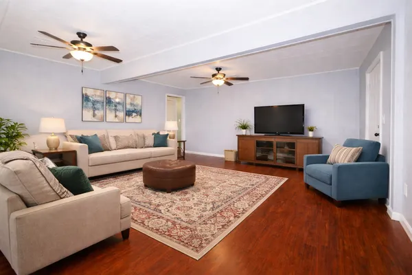 $1,250 | 2727 Nelga Road, Unit C, Wharton, TX 77488