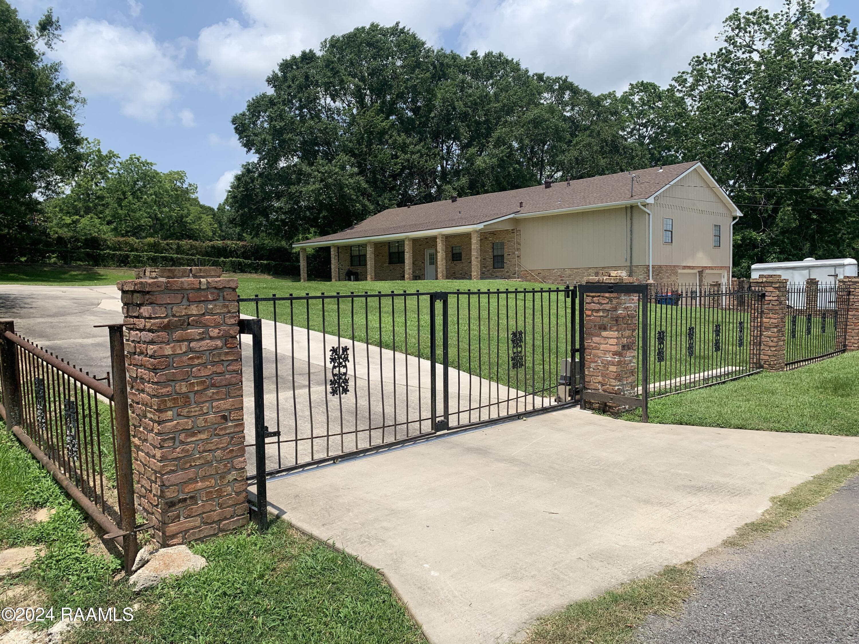 416 Maryview Farm Road Lafayette, LA 70507 - Photo 22 of 26 Rear of Home