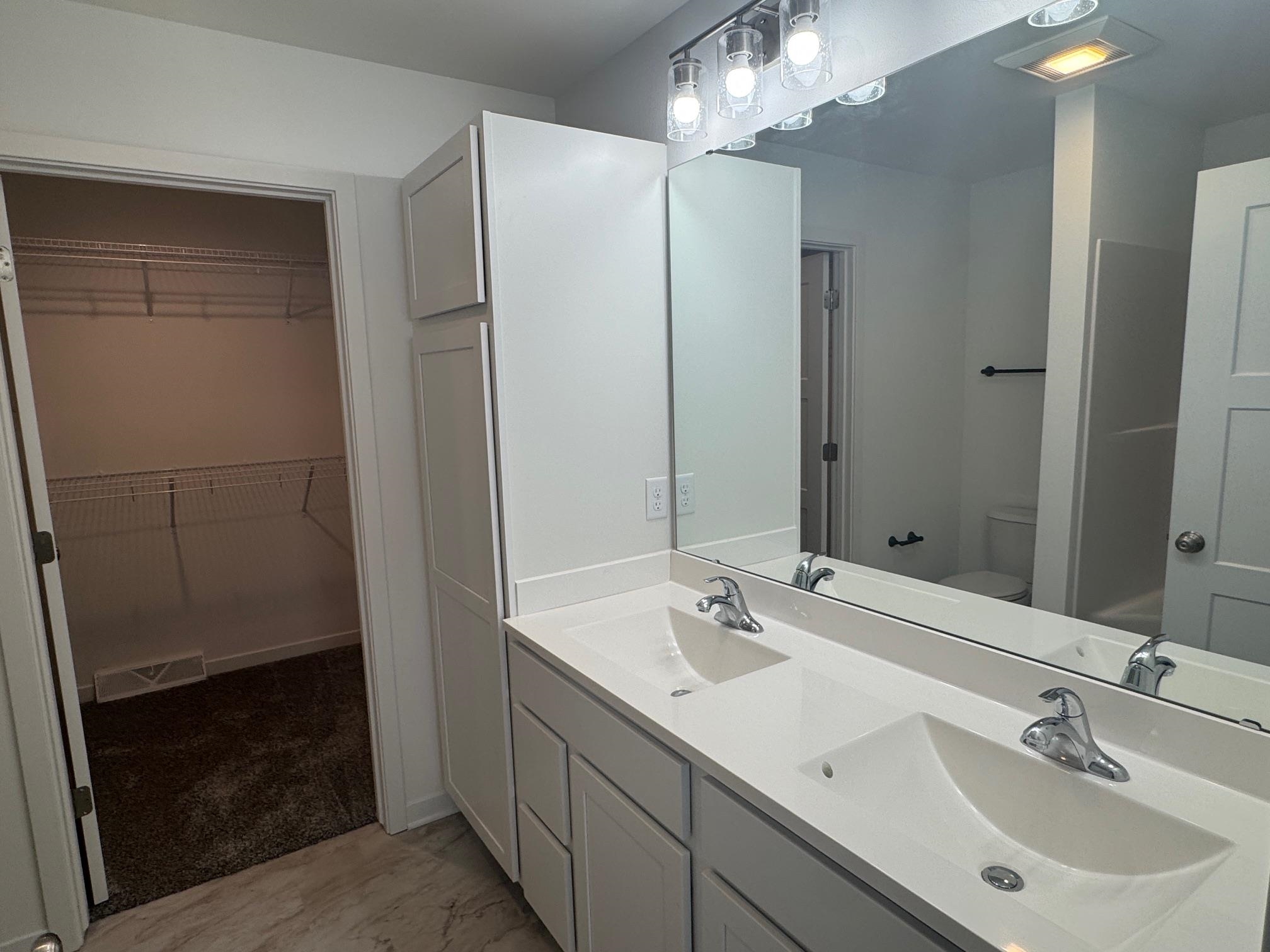 1123 Red Hawk Drive Milton, WI 53563 - Photo 14 of 21