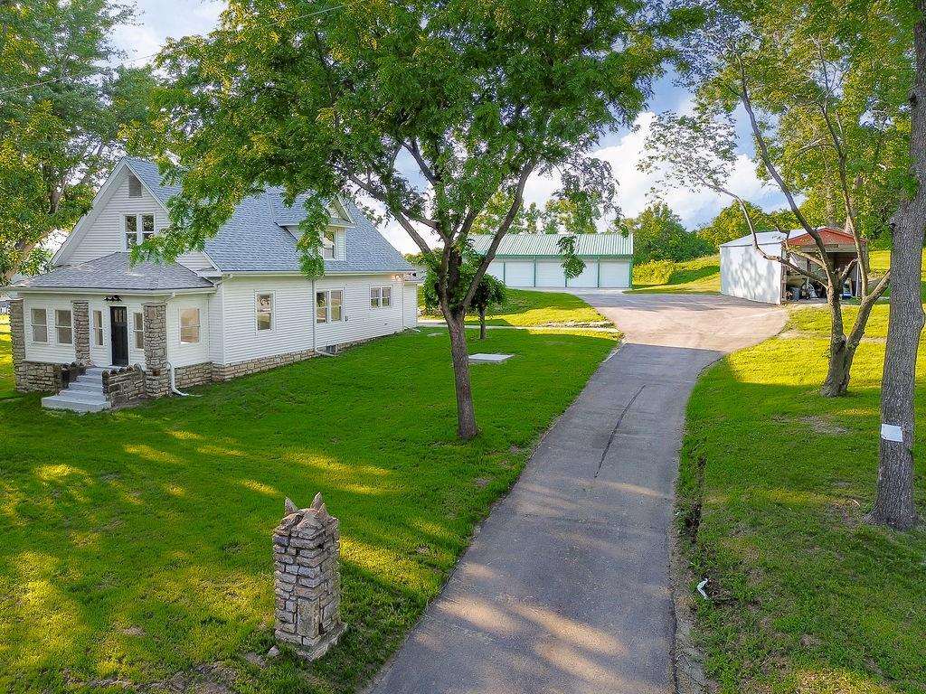 31906 East Burgess Road Buckner, MO 64016 - Photo 3 of 49