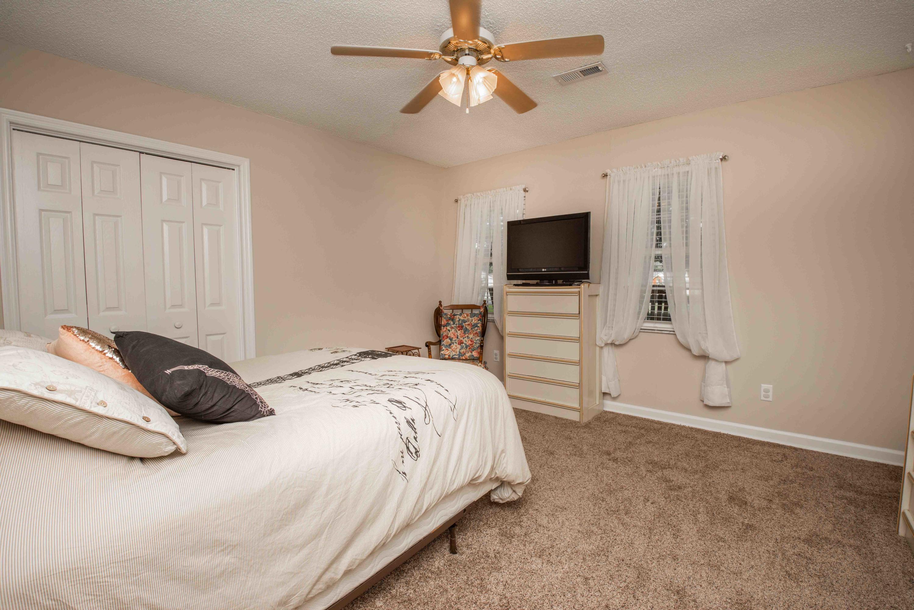 120 Ruth Street Corryton, TN 37721 - Photo 18 of 38 master bed 3_1