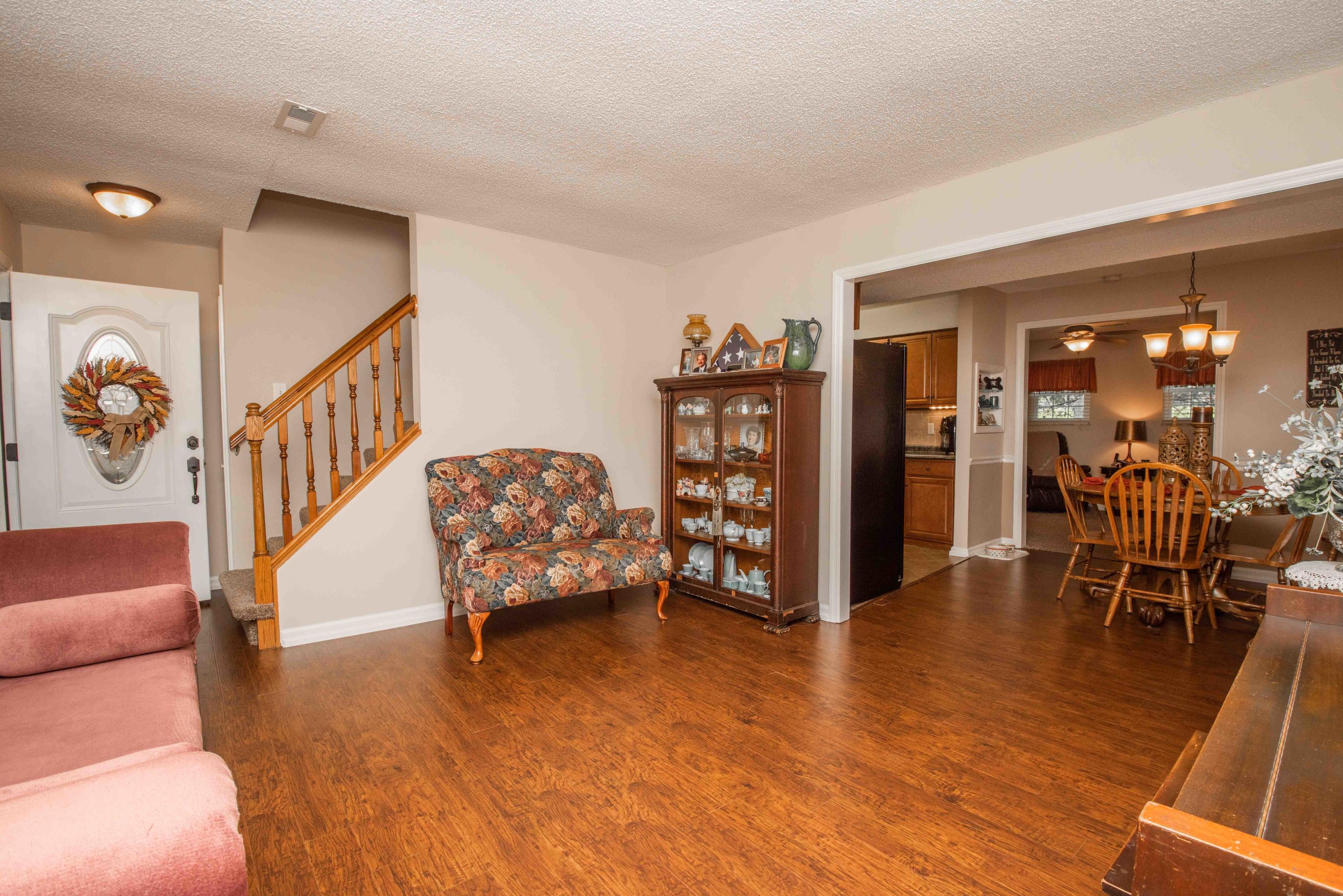 120 Ruth Street Corryton, TN 37721 - Photo 3 of 38 living 1_1