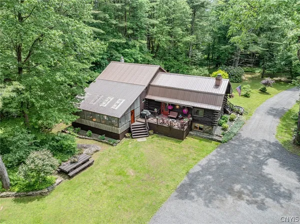 $525,000 | 8520 Trenton Falls Road, Trenton, NY 13438