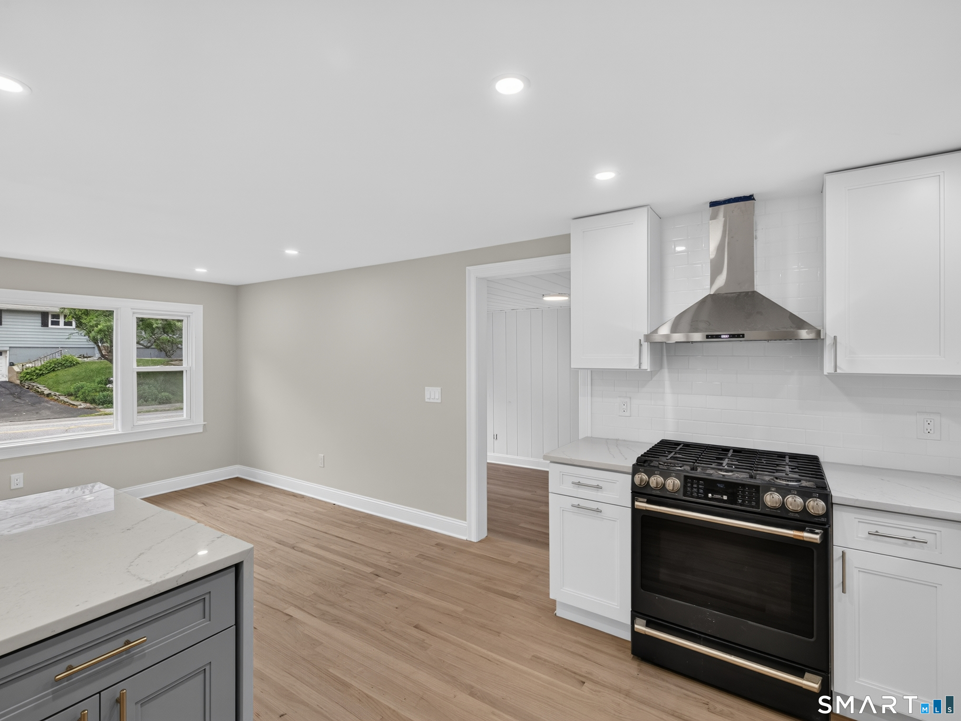 59 Noank Ledyard Road Groton, CT 06355 - Photo 8 of 39