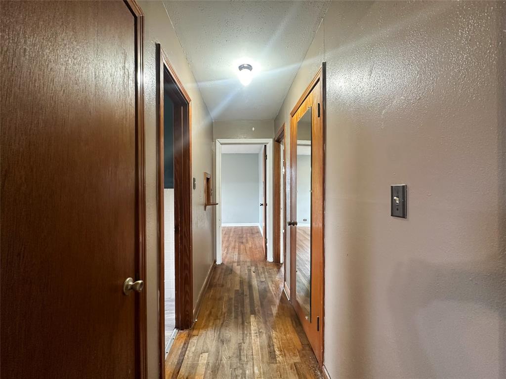 407 Bremond Street Franklin, TX 77856 - Photo 14 of 20