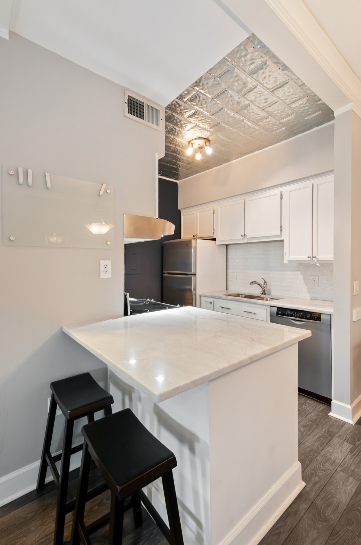 507 Sloan Road, Unit 507 Nashville, TN 37209 - Photo 6 of 13
