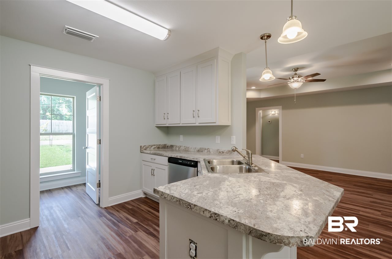 9622 Magnolia Cove Court Semmes, AL 36575 - Photo 16 of 36