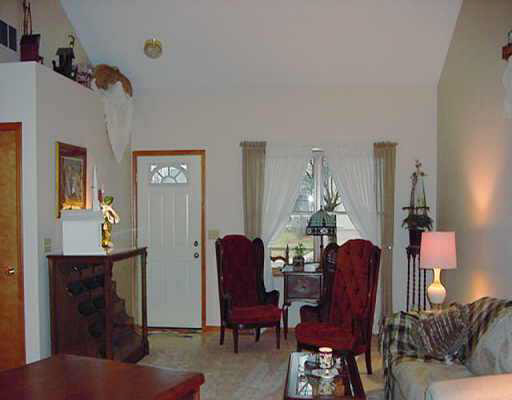 5107 Holly Oak Road Fort Wayne, IN 46845 - Photo 3 of 5 Gallery Image 3