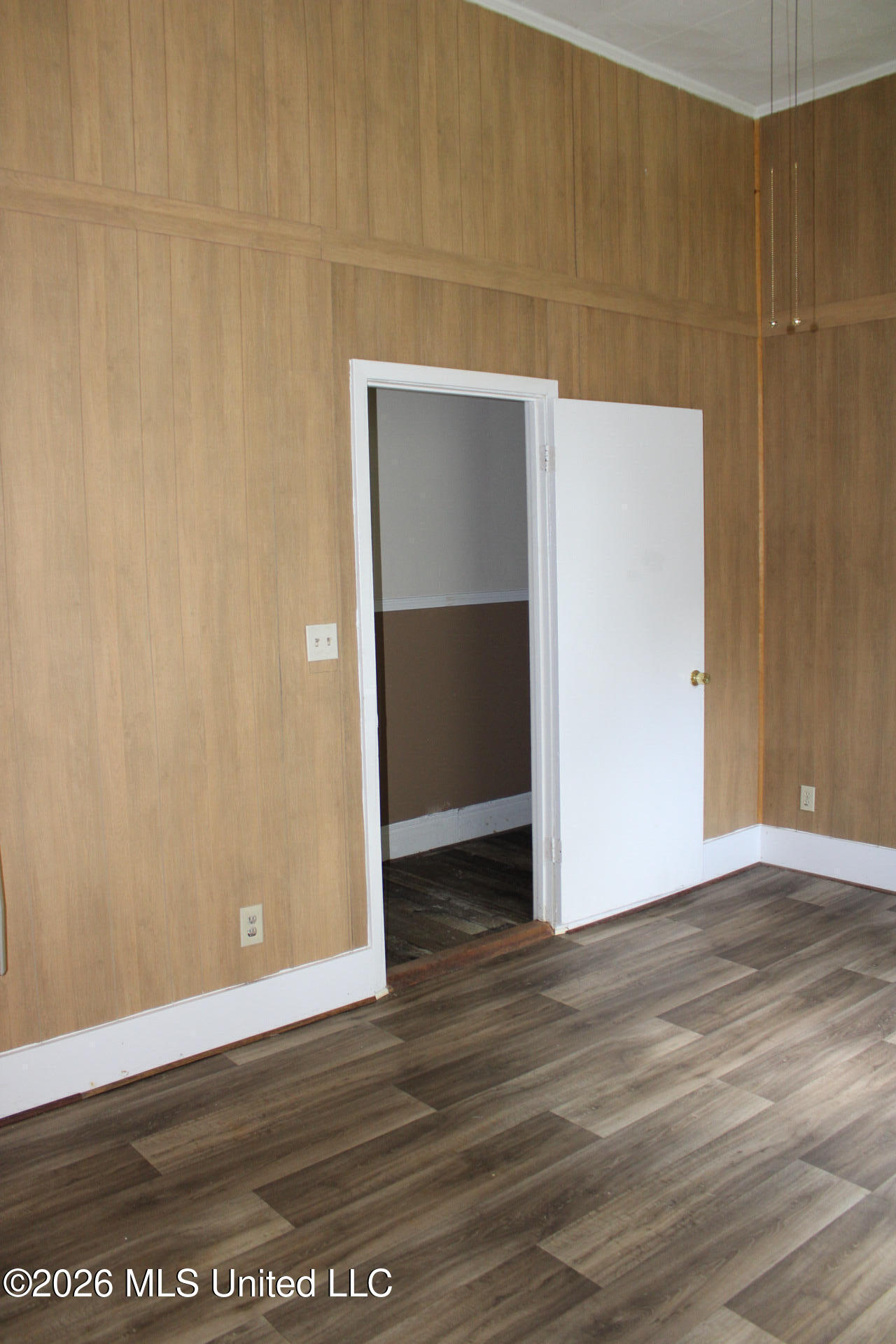 802 Union Street Brookhaven, MS 39601 - Photo 17 of 36 IMG_9976 7