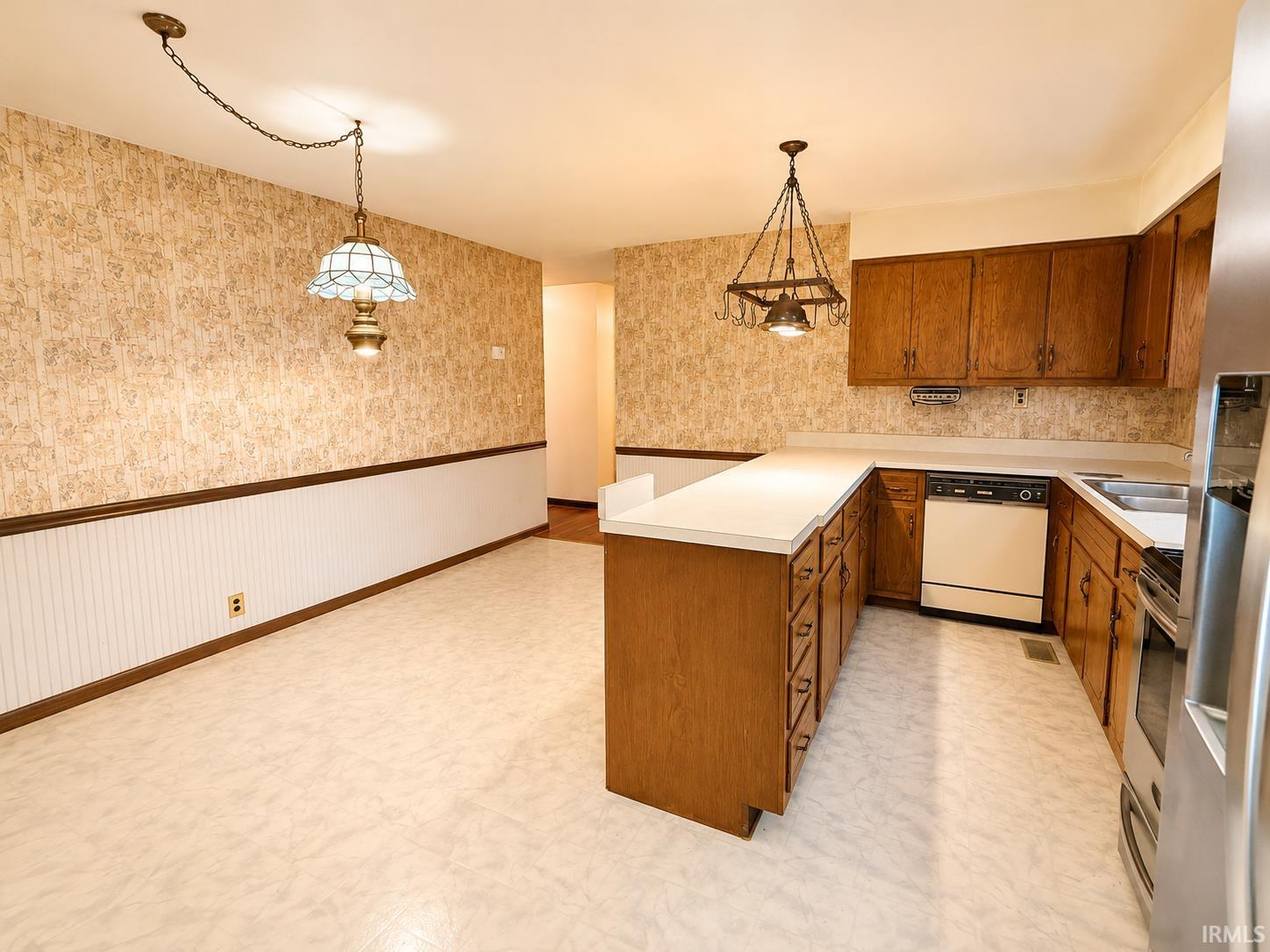 403 Eastside Park Road Washington, IN 47501 - Photo 20 of 38