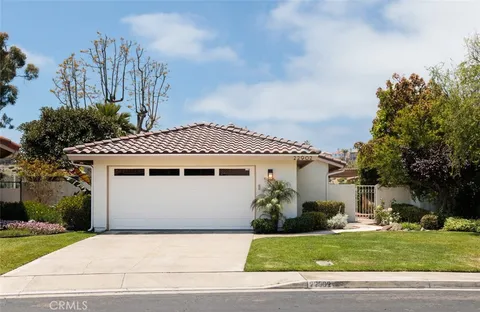 $1,299,000 | 22902 Via Cruz, Laguna Niguel, CA 92677