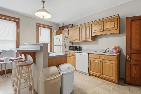 $214,900 | 1719-1721 West 16th Street, Davenport, IA 52804