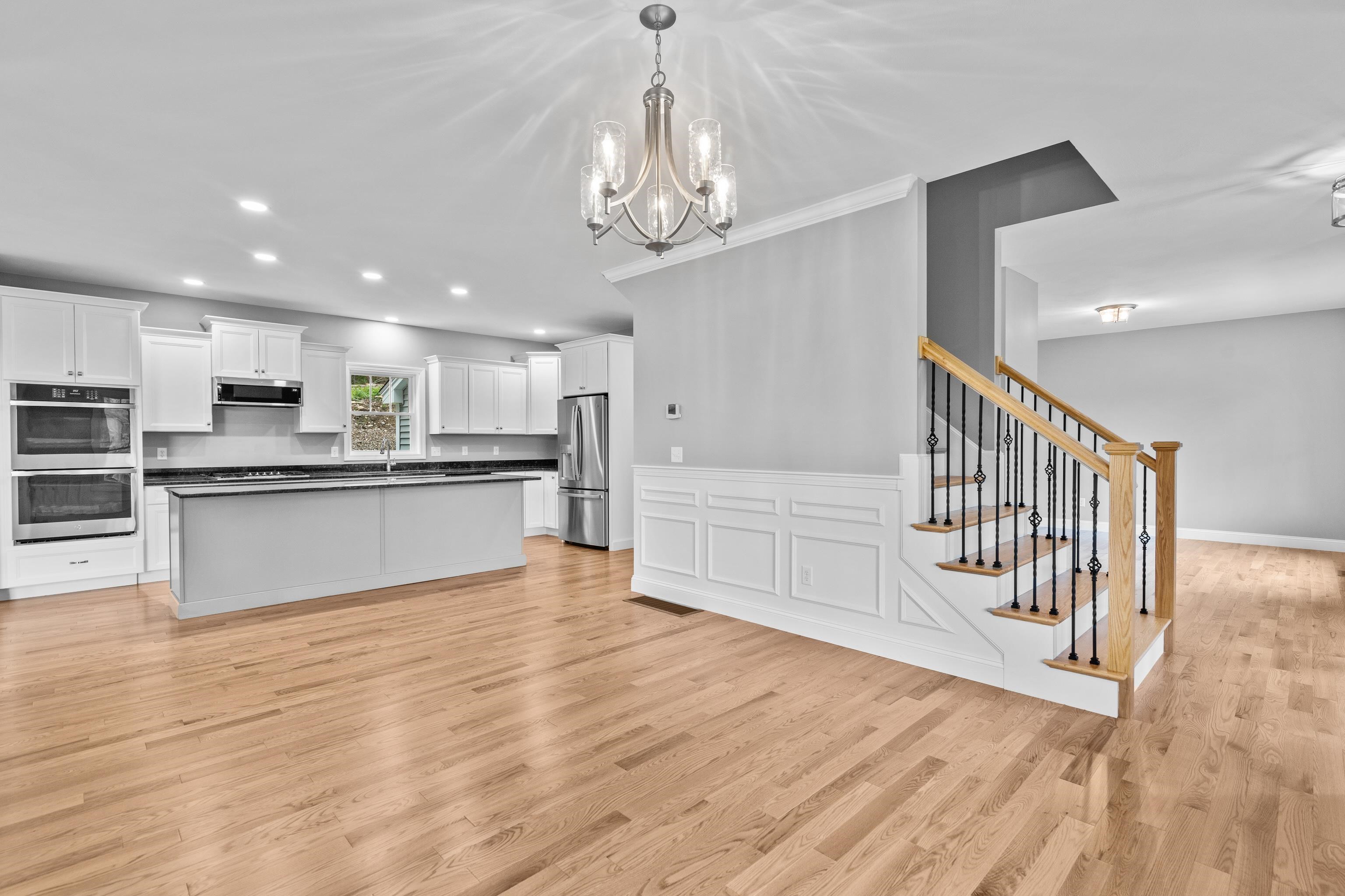 308 Montelona Road Goffstown, NH 03045 - Photo 13 of 30