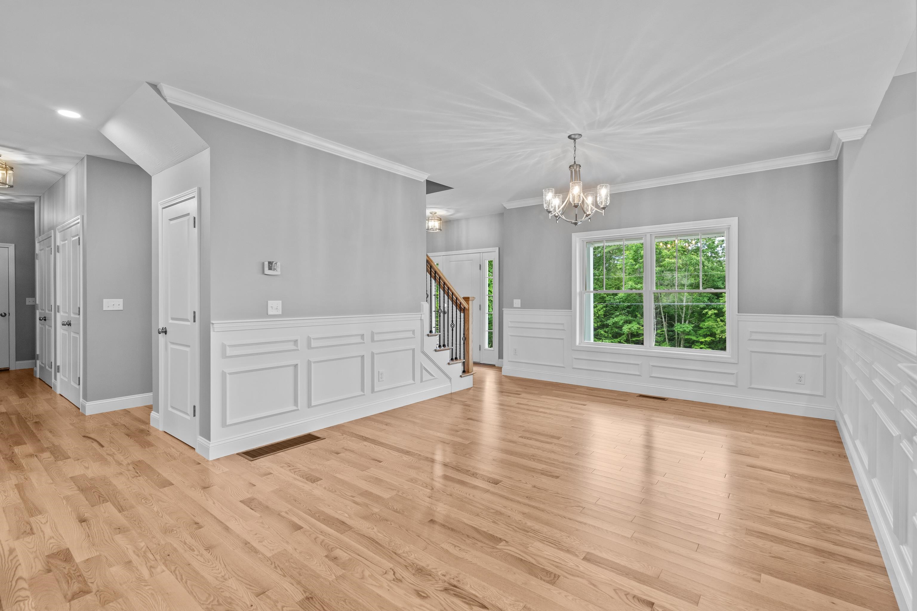 308 Montelona Road Goffstown, NH 03045 - Photo 15 of 30