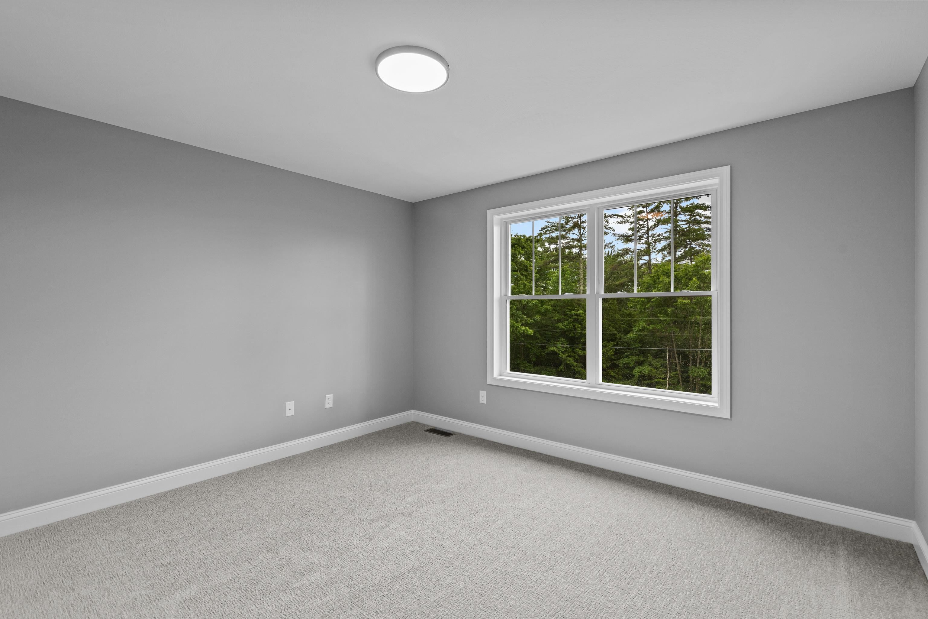 308 Montelona Road Goffstown, NH 03045 - Photo 22 of 30