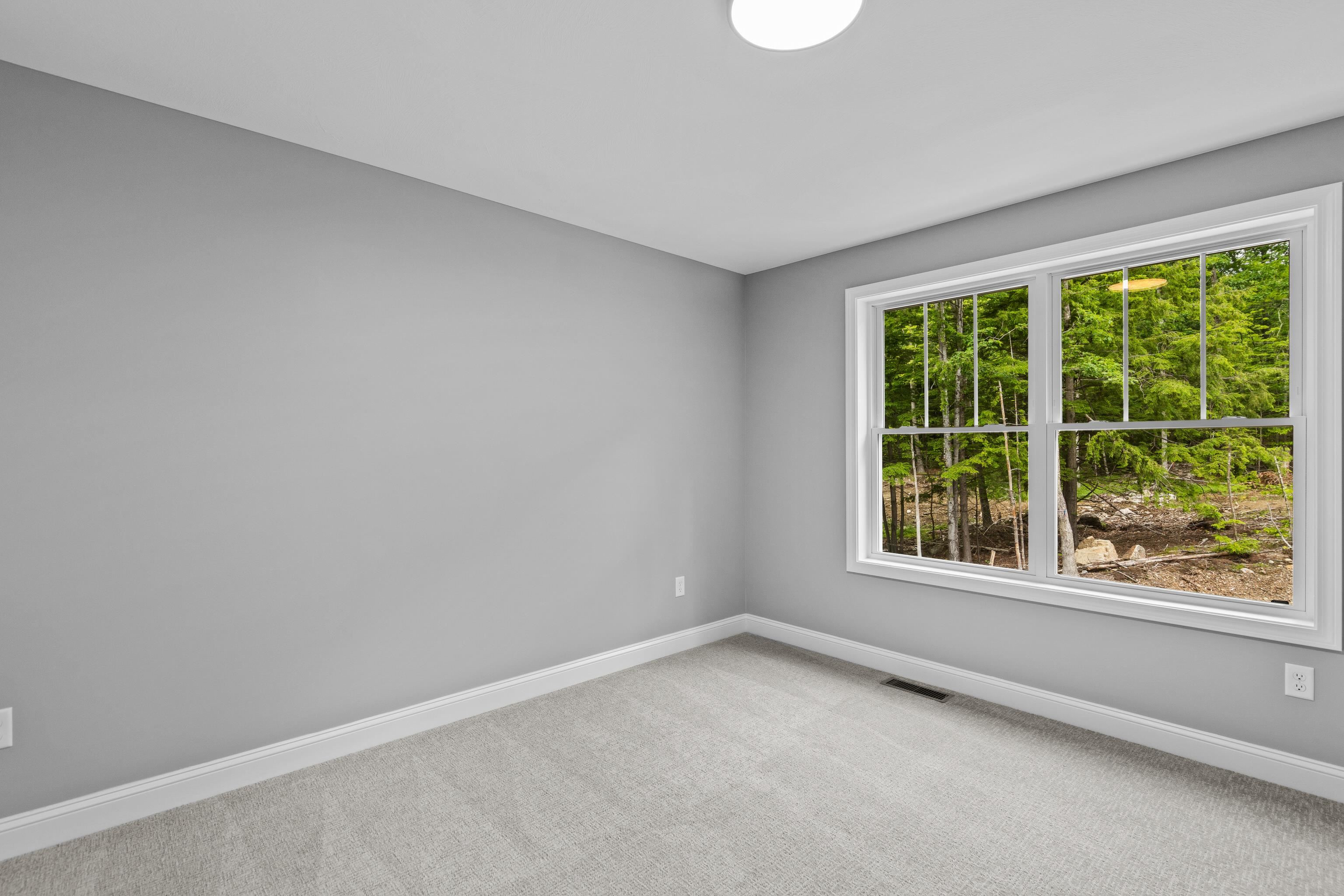 308 Montelona Road Goffstown, NH 03045 - Photo 24 of 30