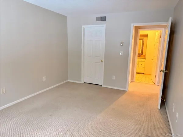 $2,700 | 179 Heritage Hills, Unit A, Somers, NY 10589