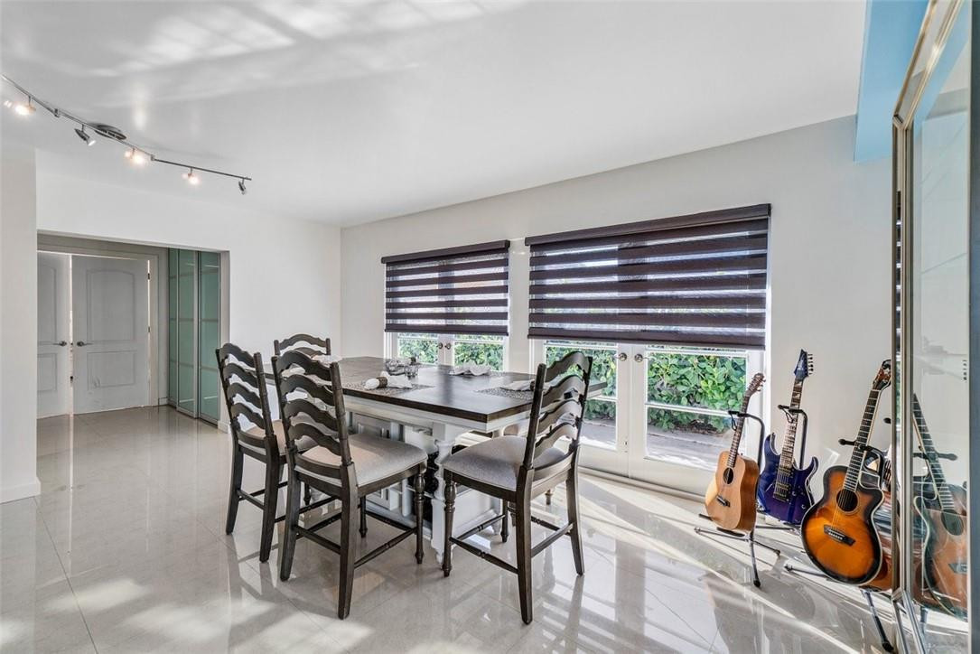 2610 Northeast 43rd Street Lighthouse Point, FL 33064 - Photo 18 of 35 Photo 18