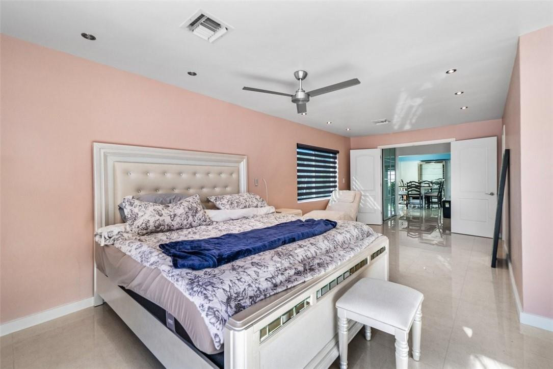 2610 Northeast 43rd Street Lighthouse Point, FL 33064 - Photo 19 of 35 Master BR