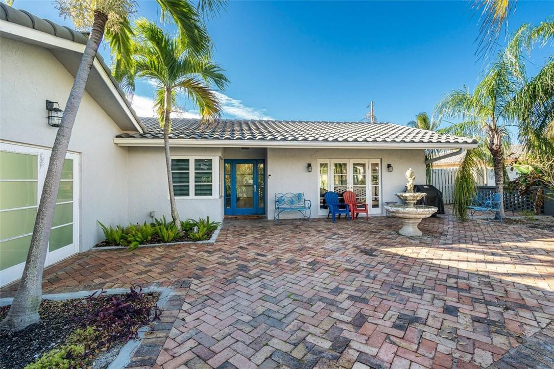 2610 Northeast 43rd Street Lighthouse Point, FL 33064 - Photo 9 of 35 Photo 9