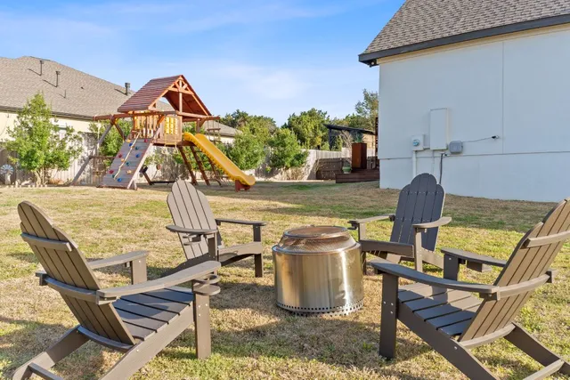 $985,000 | 115 Encanto Place, Austin, TX 78737