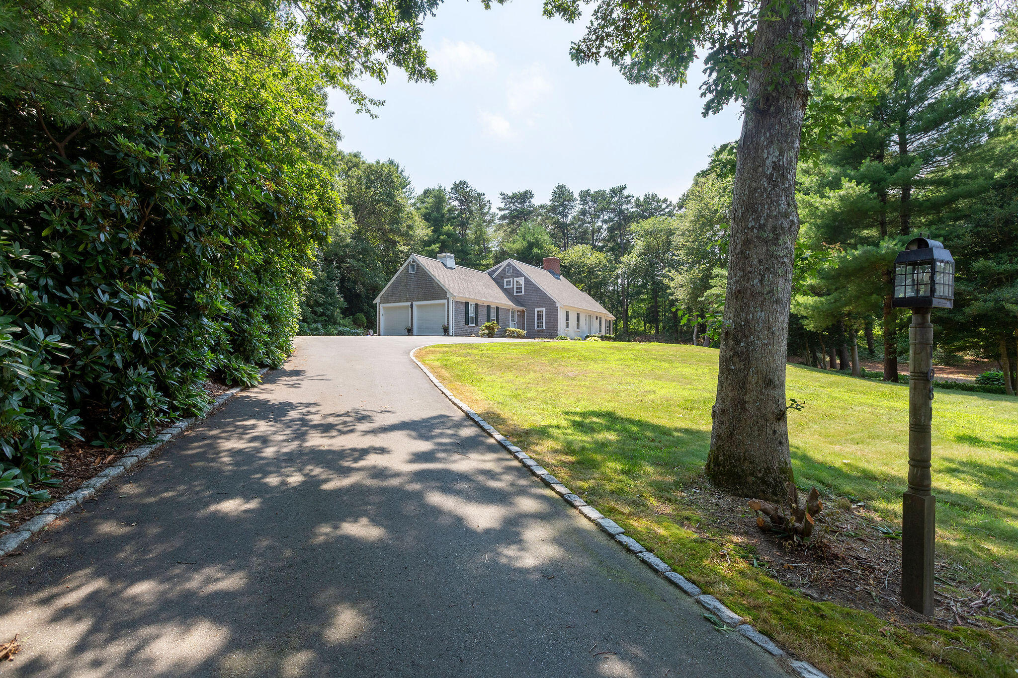 1081 River Road