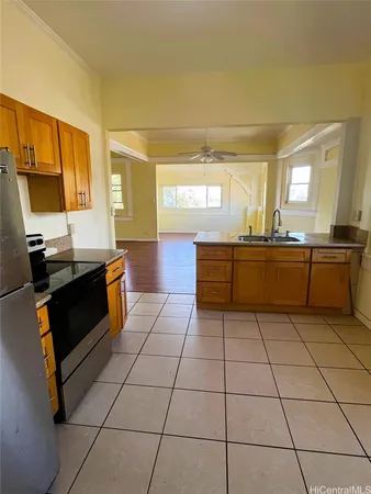 $3,600 | 1691 Kamamalu Avenue, Honolulu, HI 96813