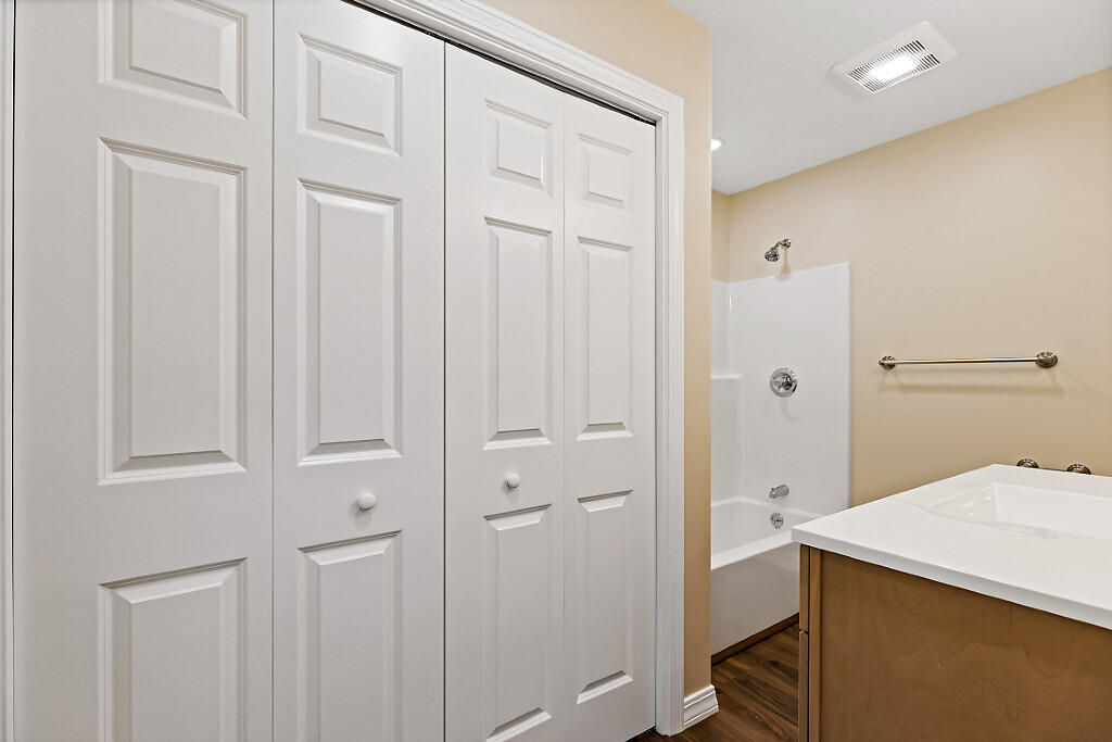 12 Mariner Way Augusta, ME 04330 - Photo 23 of 62 42_BP5A7105_DxO_mls