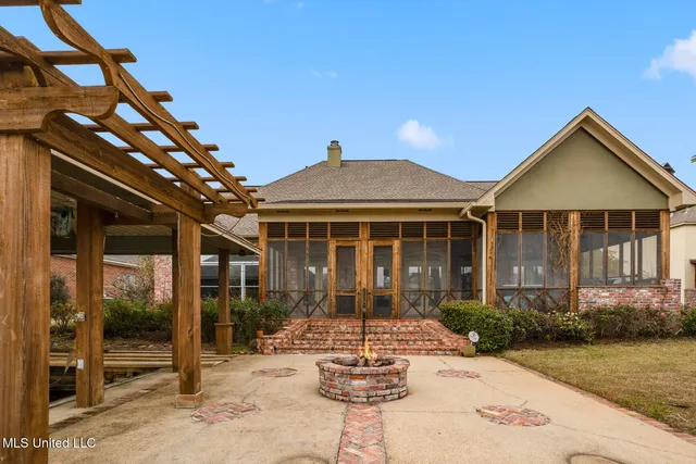 $699,900 | 148 Belle Pointe Circle, Madison, MS 39110