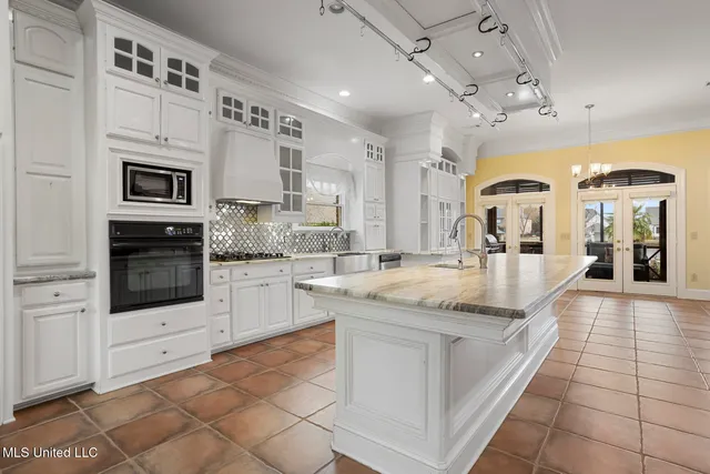 $745,000 | 148 Belle Pointe Circle, Madison, MS 39110