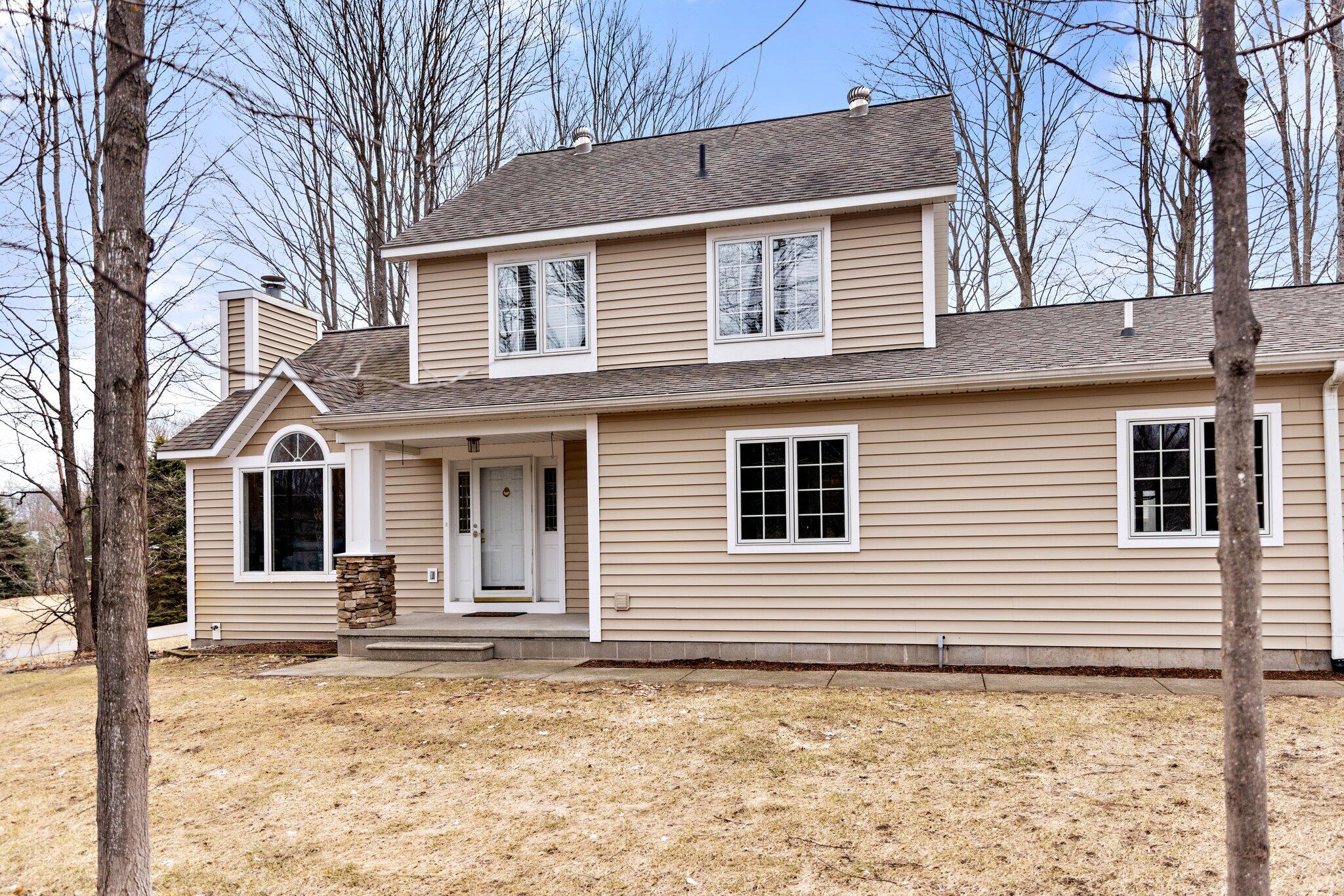 279 Pray Road Gaylord, MI 49735 - Photo 2 of 48 Gallery Image 2