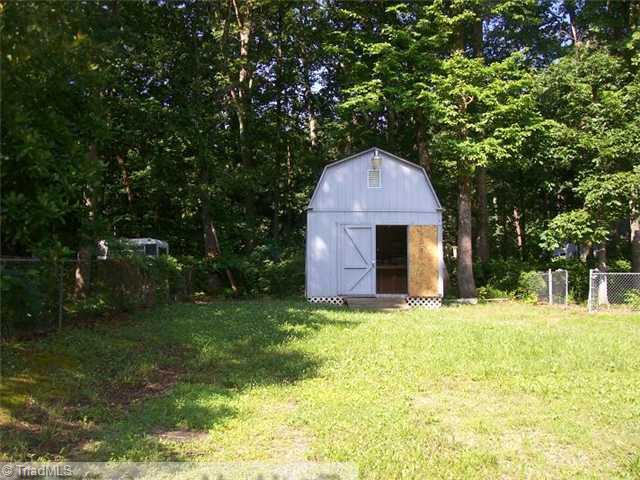 5906 Dehaven Road Pleasant Garden, NC 27313 - Photo 3 of 15 Exterior Front.