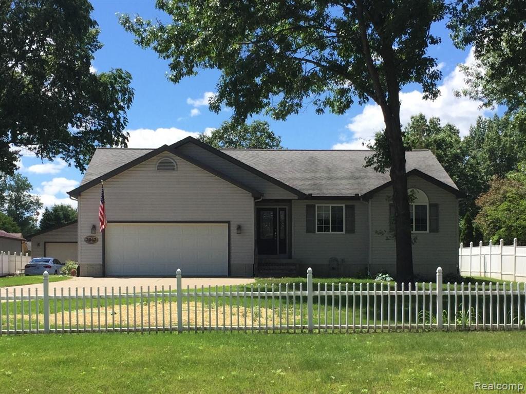7047 Gillette Road Flushing, MI 48433 - Photo 27 of 38