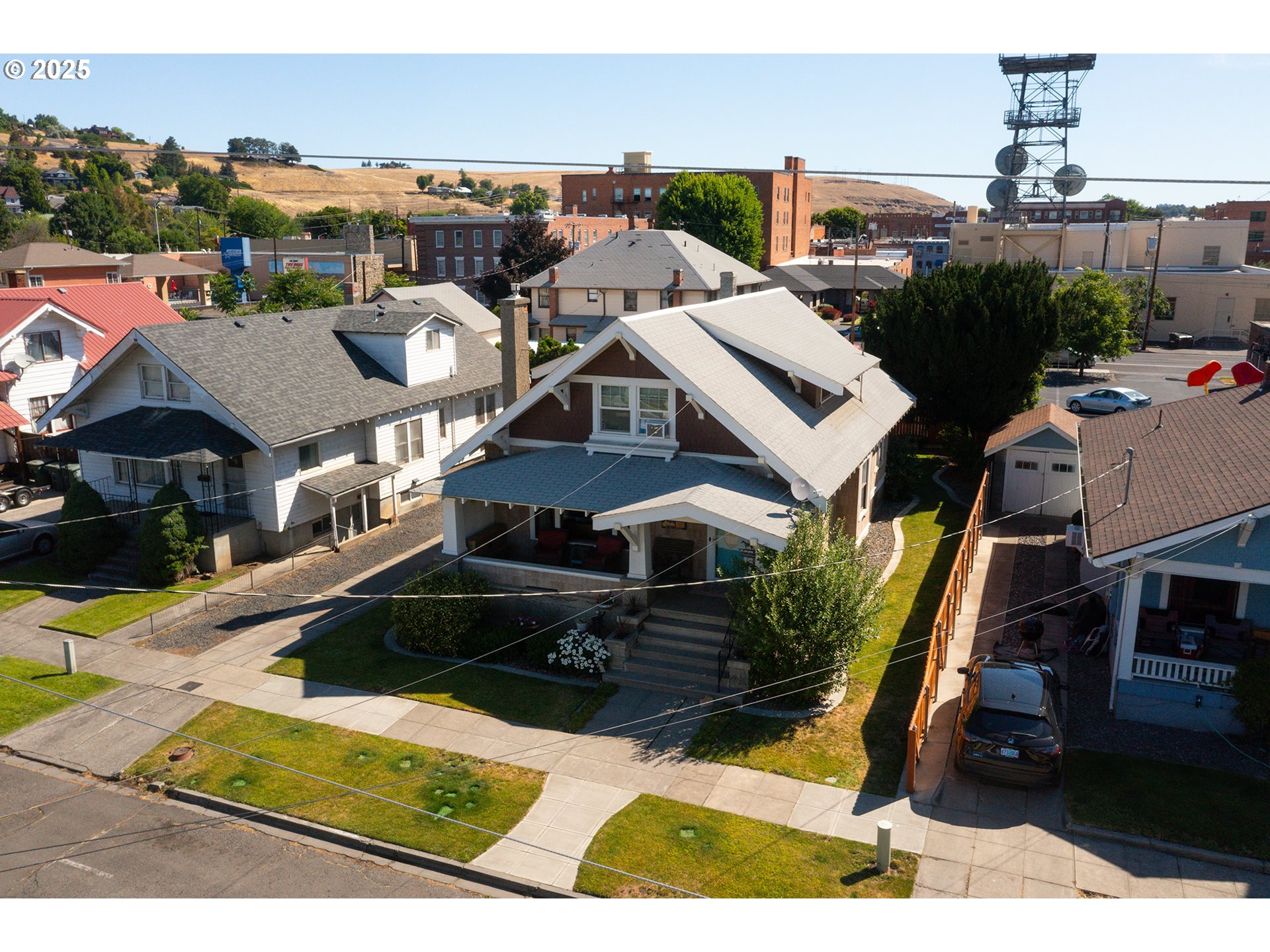 240 Southwest 3rd Street Pendleton, OR 97801 - Photo 2 of 36