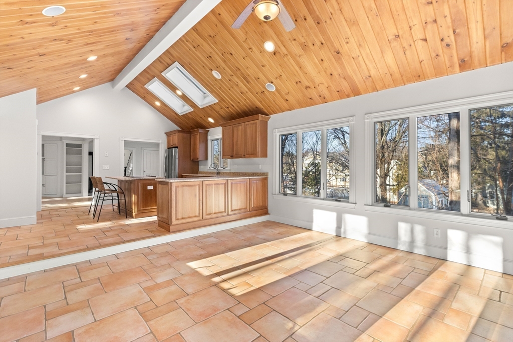 17 Church Street Newbury, MA 01922 - Photo 16 of 42