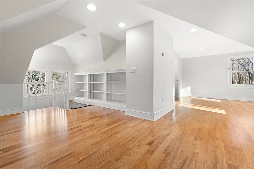 17 Church Street Newbury, MA 01922 - Photo 30 of 42