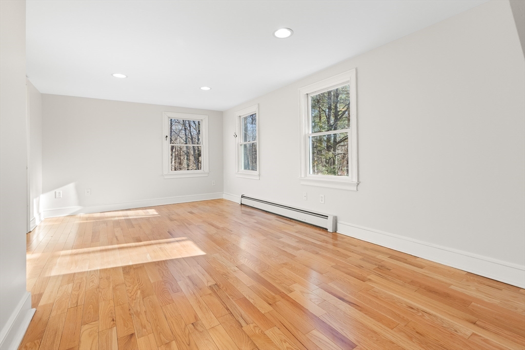 17 Church Street Newbury, MA 01922 - Photo 31 of 42