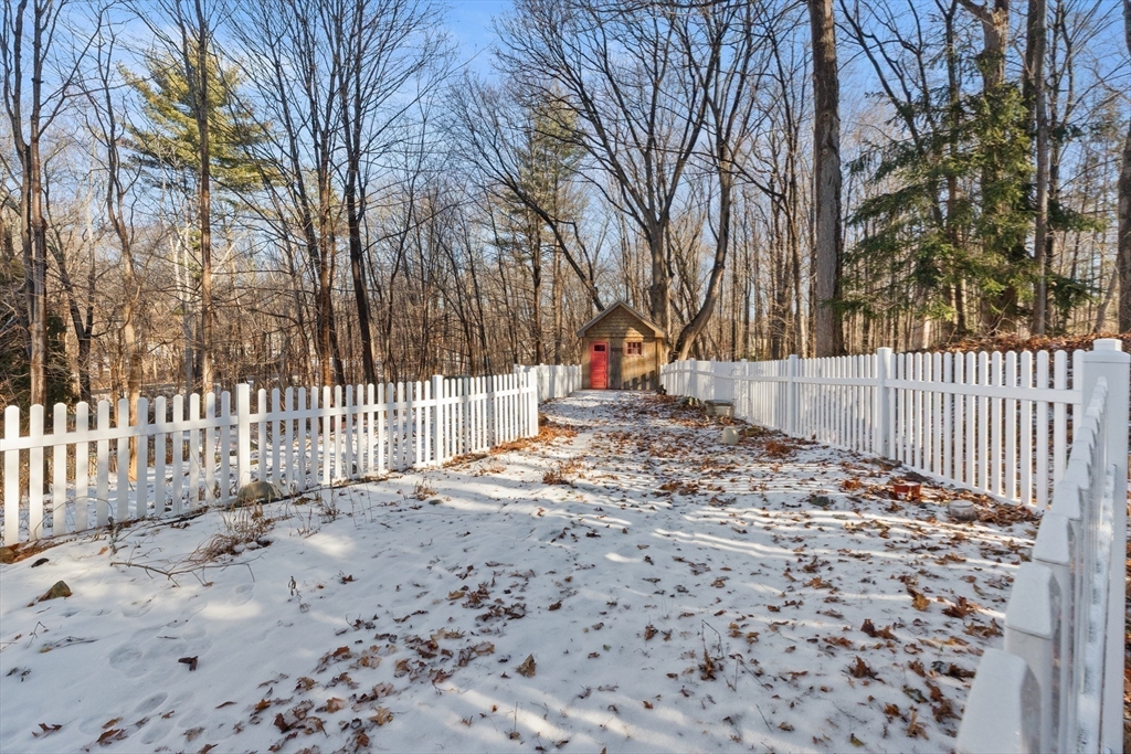 17 Church Street Newbury, MA 01922 - Photo 37 of 42