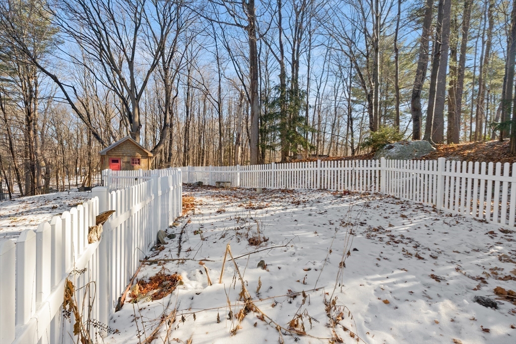 17 Church Street Newbury, MA 01922 - Photo 38 of 42