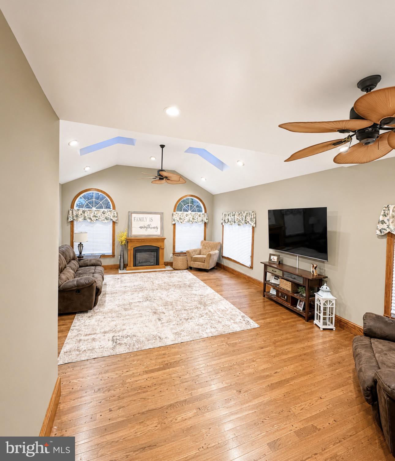 2400 Beverly Road Cinnaminson, NJ 08077 - Photo 7 of 13