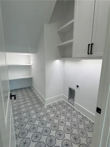 $1,200,000 | 1912 1st Avenue, St. Simons Island, GA 31522