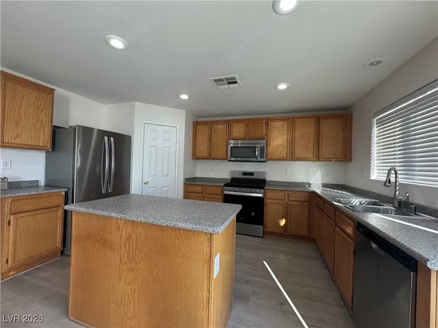 $2,295 | 11844 Galvani Street, Las Vegas, NV 89183