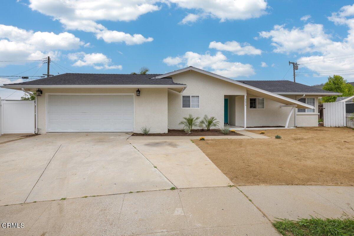 a view of a house with a outdoor space