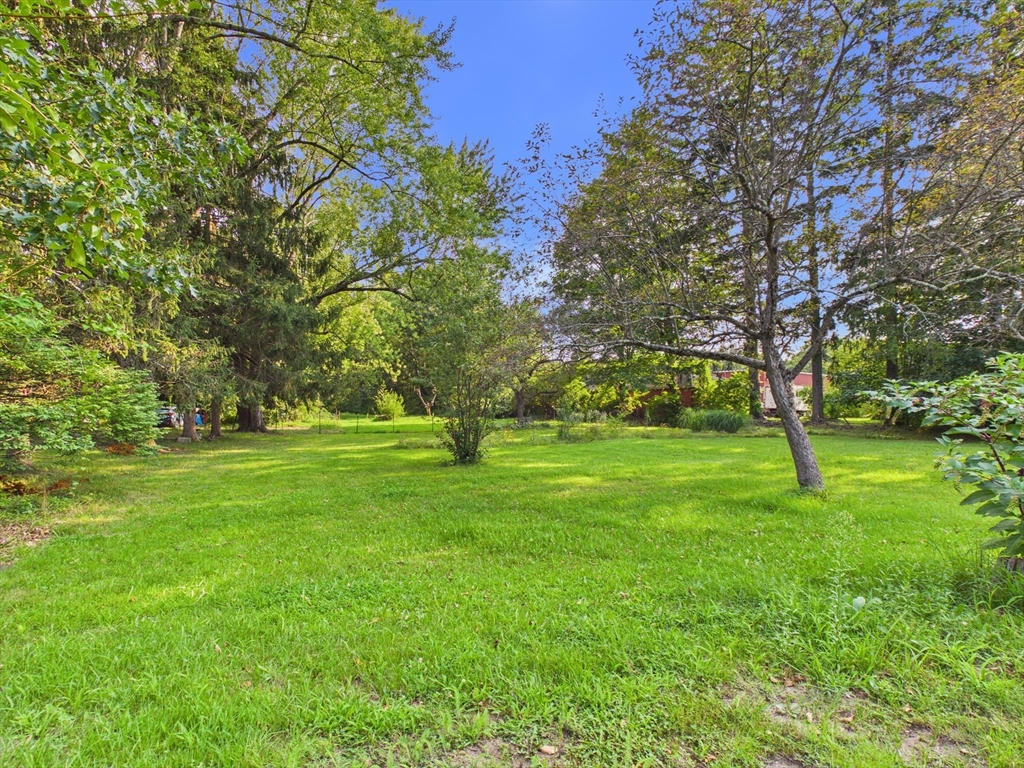 2431 Boston Road Wilbraham, MA 01095 - Photo 6 of 10 Gallery Image 6