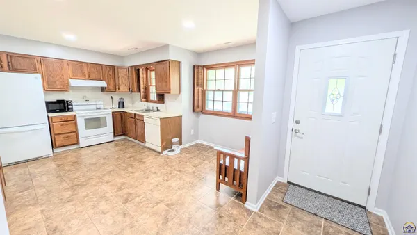 $234,900 | 2525 Lincoln Street, Emporia, KS 66801
