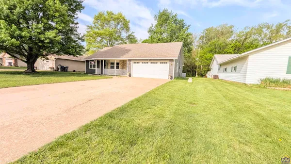 $234,900 | 2525 Lincoln Street, Emporia, KS 66801