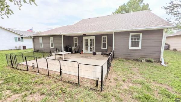 $234,900 | 2525 Lincoln Street, Emporia, KS 66801